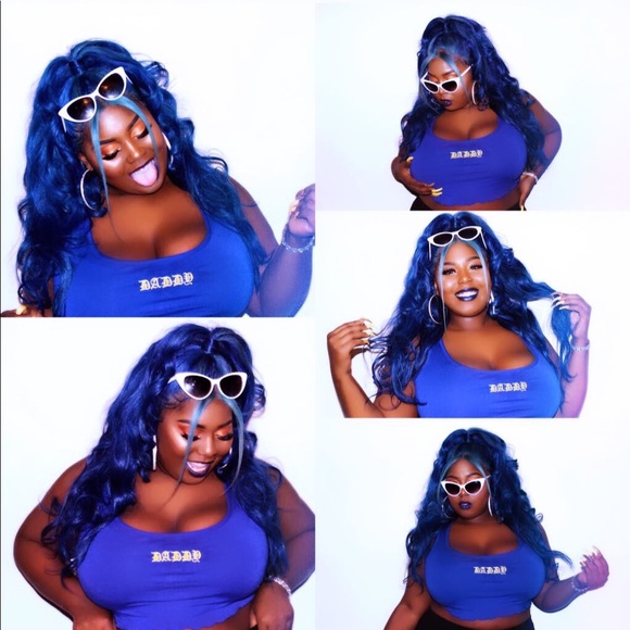 Daddy Knows Best Crop Top - Picture 1 of 1